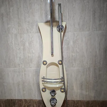 Къща за гости Bali Petrich 3*