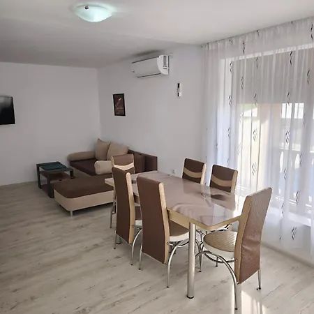 Къща за гости Bali Petrich